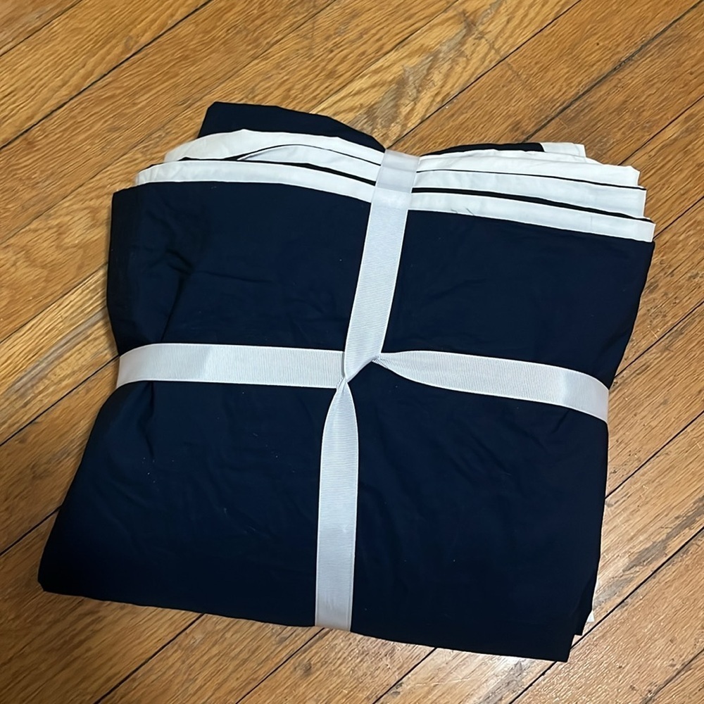 Anthropologie x Sky Export Navy and White Embroidered Quilt. Size Full. NWT - Picture 7 of 11